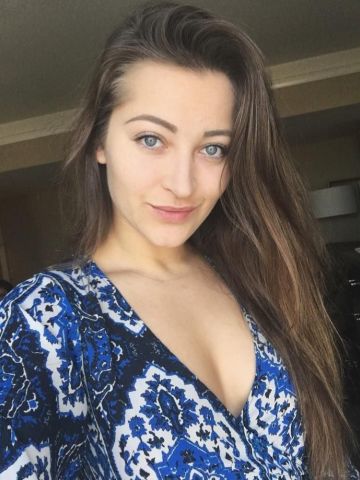 Камилла